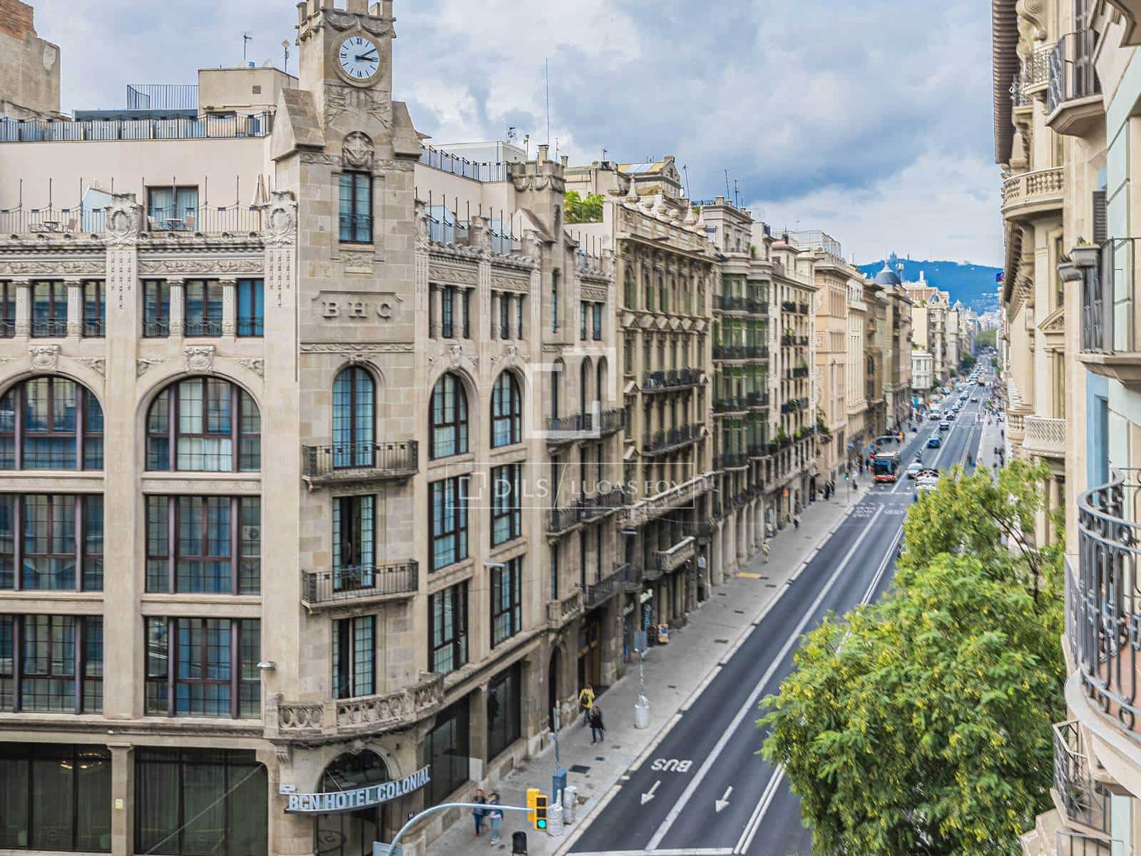 3 soveværelse Lejlighed til salg i Barcelona by - € 1.190.000 (Ref: 9766822)