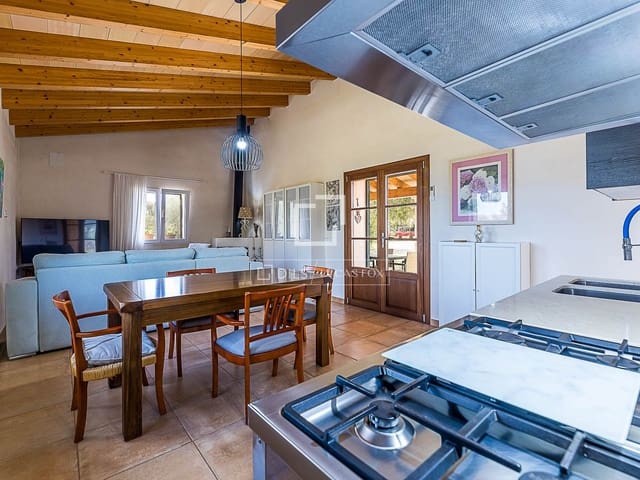 2 chambre Finca/Maison de Campagne à vendre à Manacor avec piscine garage - 675 000 € (Ref: 9766823)