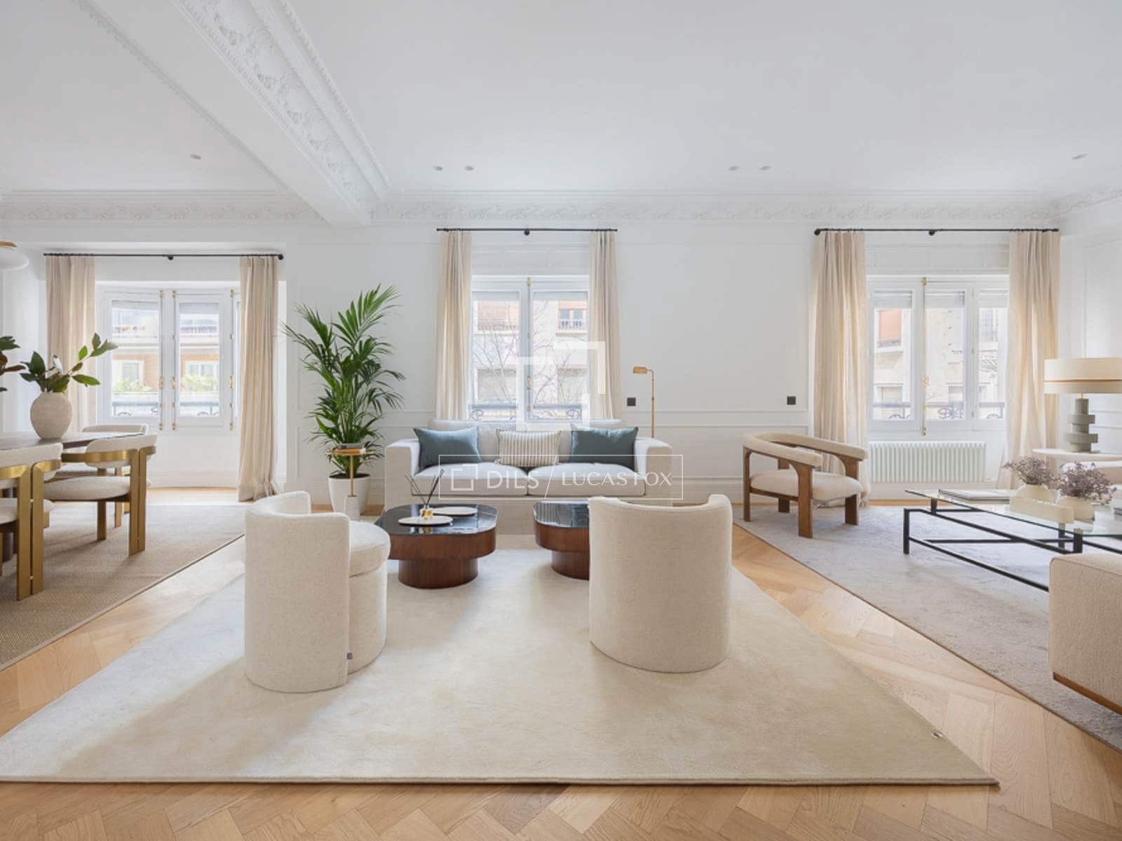 4 slaapkamer Appartement te koop in Madrid stad - € 7.200.000 (Ref: 9766824)