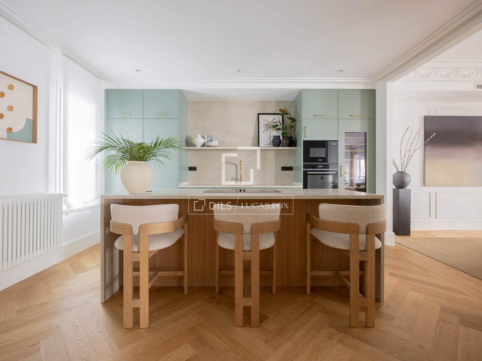 4 slaapkamer Appartement te koop in Madrid stad - € 7.200.000 (Ref: 9766824)