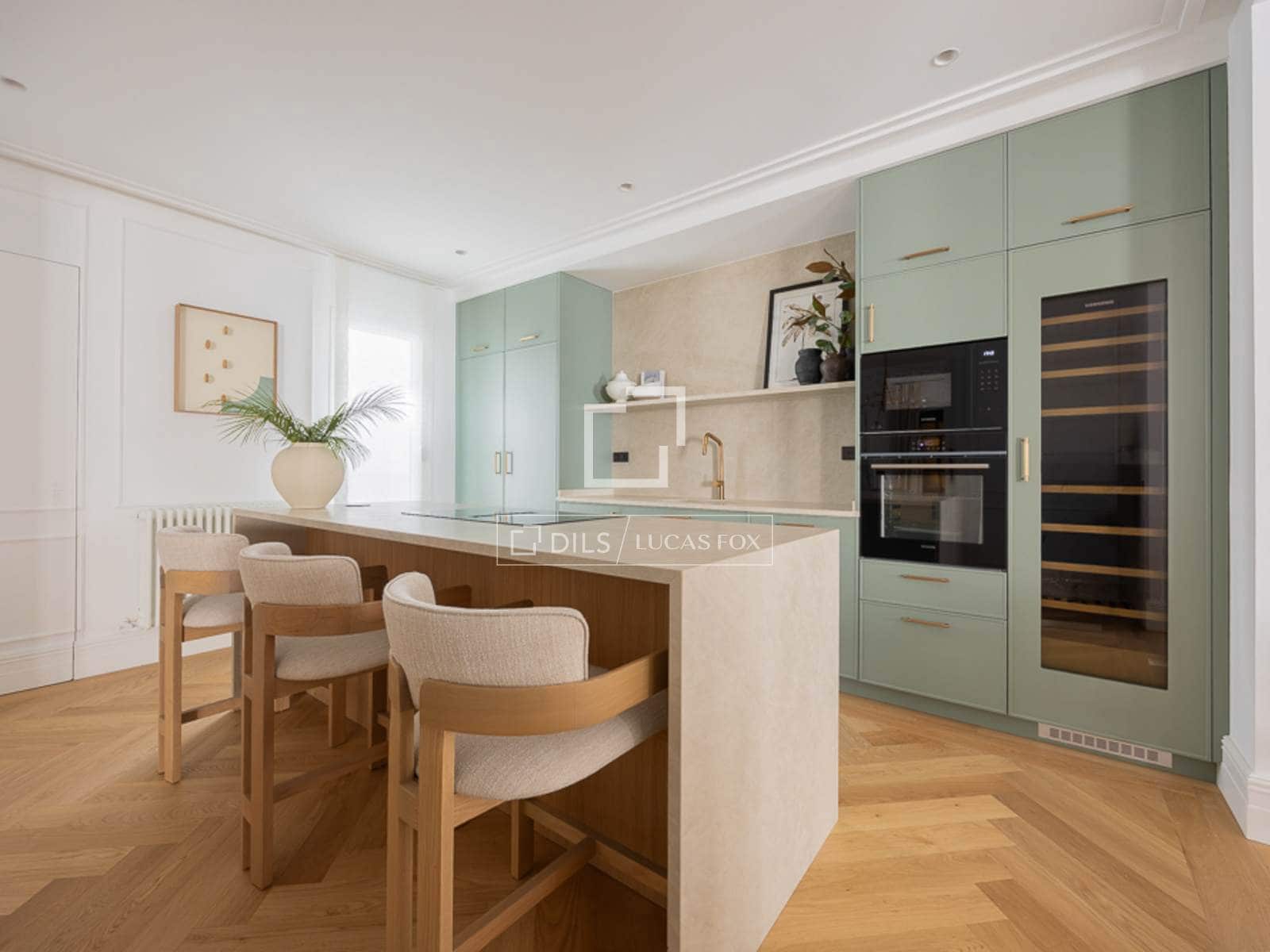 4 slaapkamer Appartement te koop in Madrid stad - € 7.200.000 (Ref: 9766824)