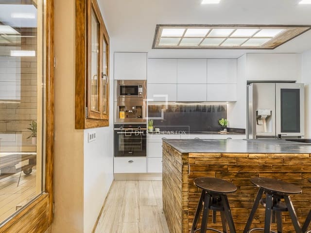 4 chambre Appartement à vendre à Barcelone ville - 450 000 € (Ref: 9769924)