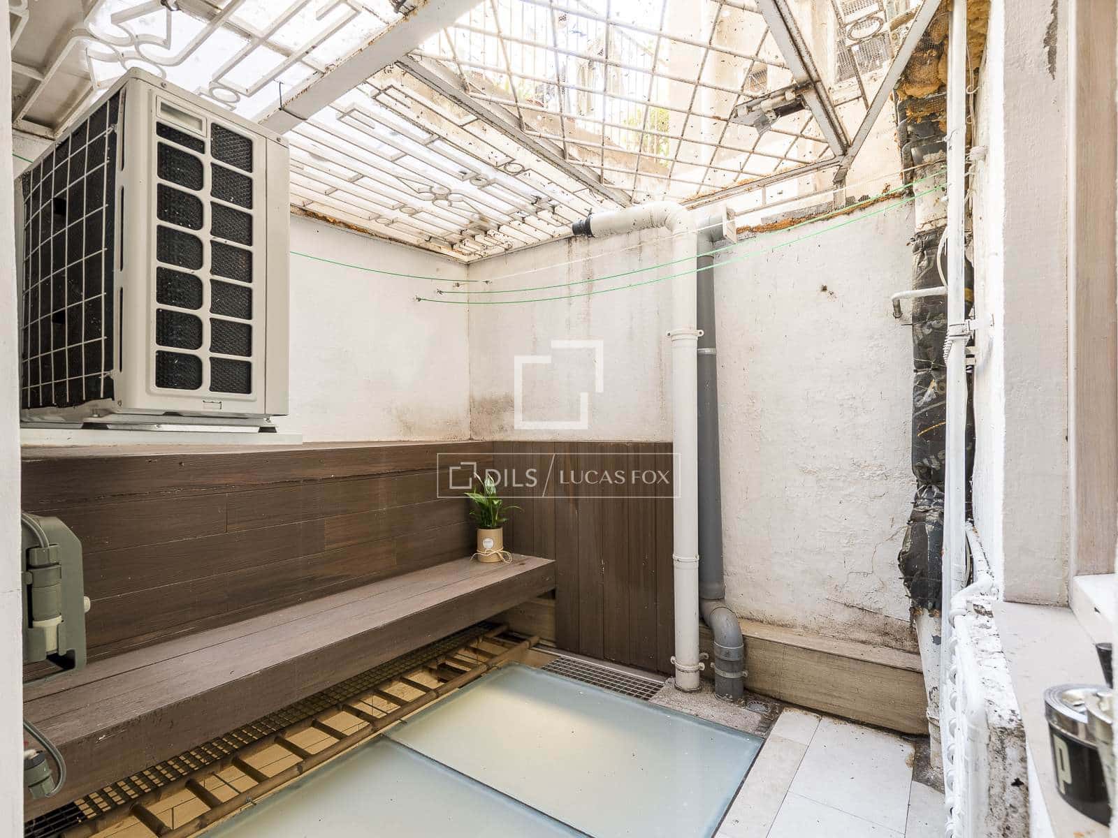 4 chambre Appartement à vendre à Barcelone ville - 450 000 € (Ref: 9769924)