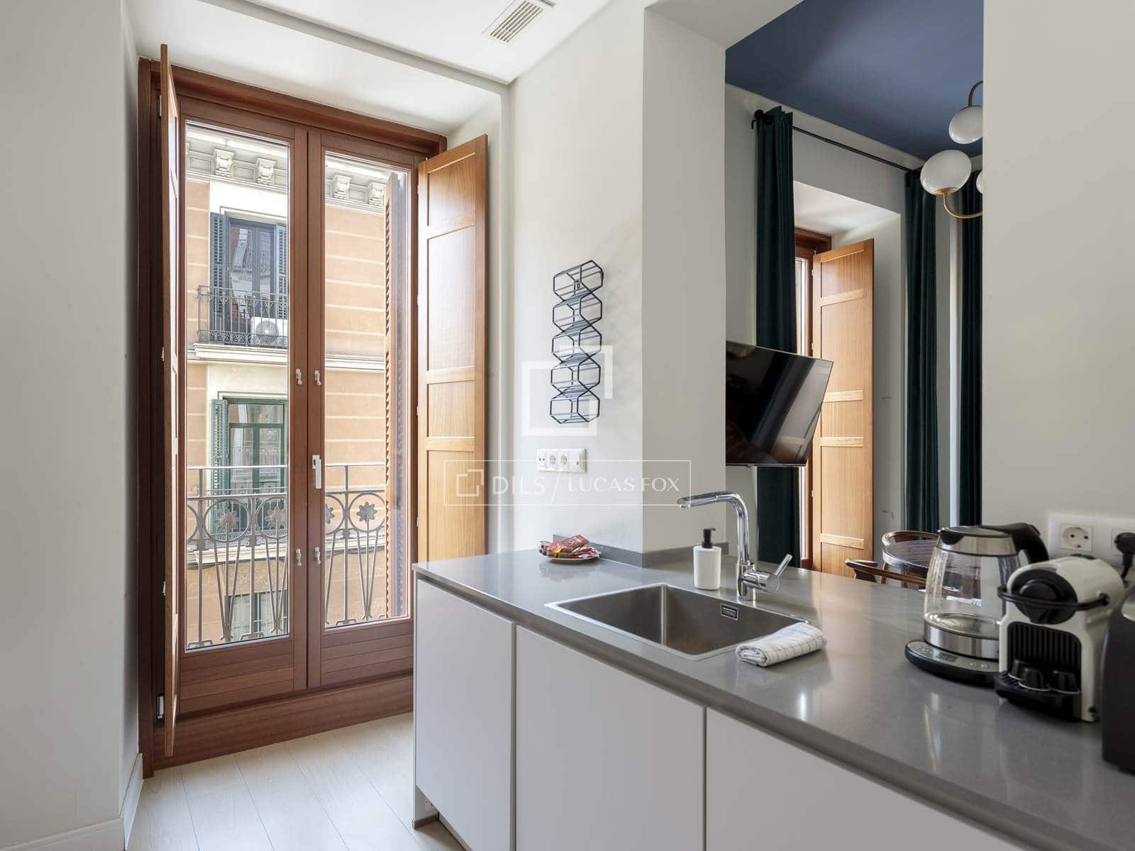 2 bedroom Apartment for rent in Madrid city - € 3,300 (Ref: 9769925)