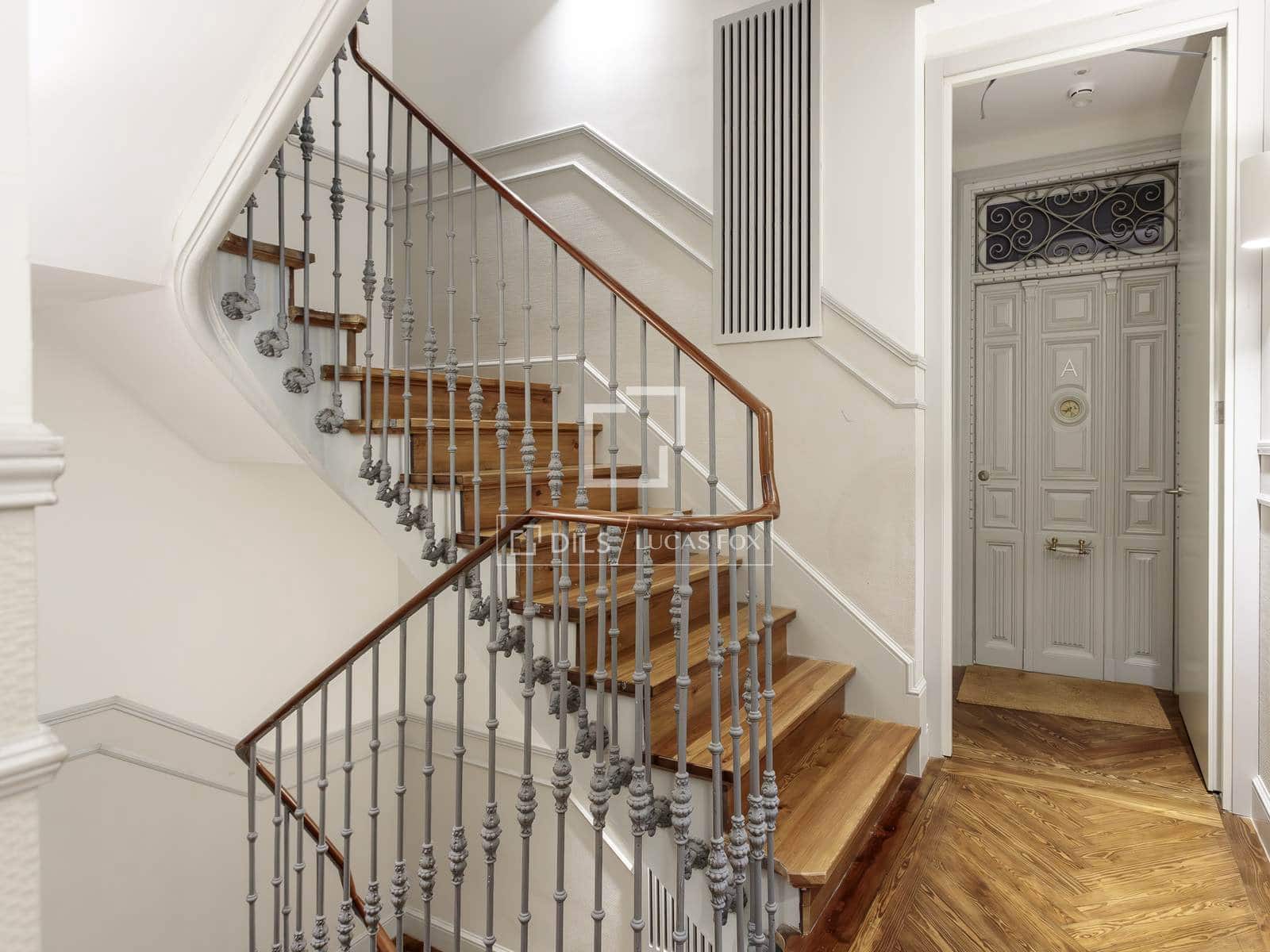 2 bedroom Apartment for rent in Madrid city - € 3,300 (Ref: 9769925)