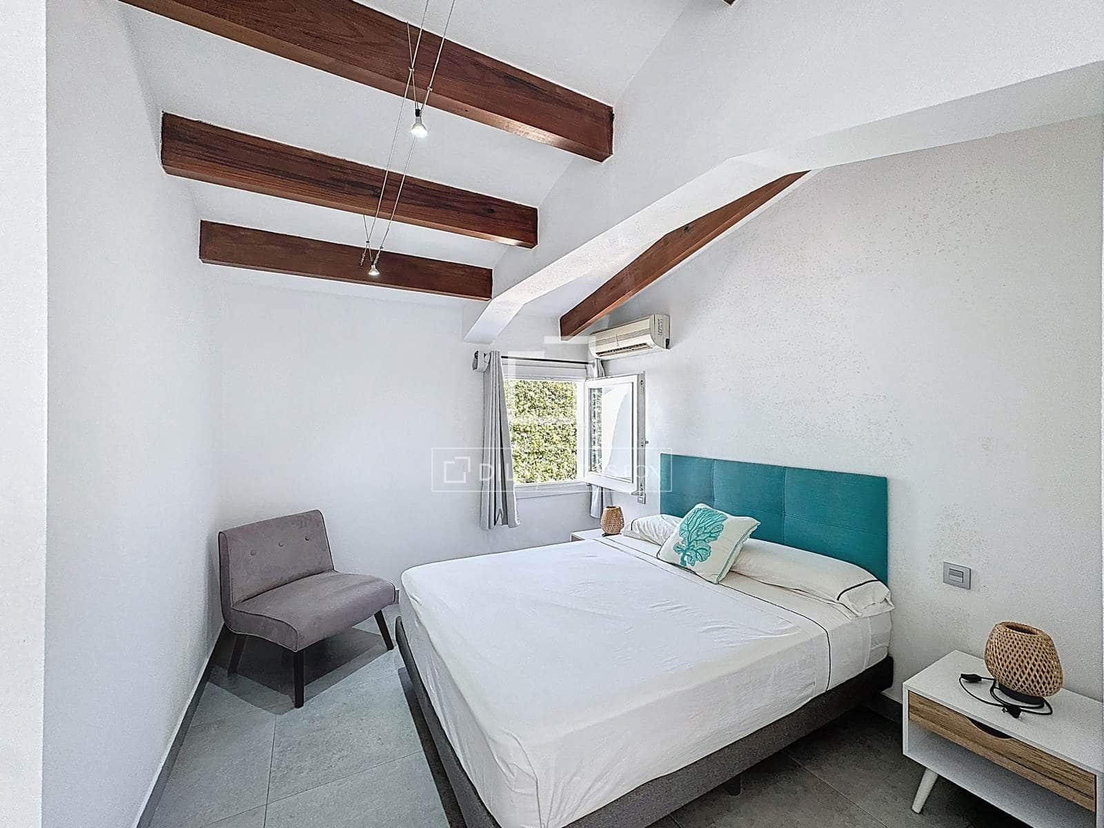 5 bedroom Villa for sale in San Luis / Sant Lluis with pool garage - € 1,990,000 (Ref: 9769926)