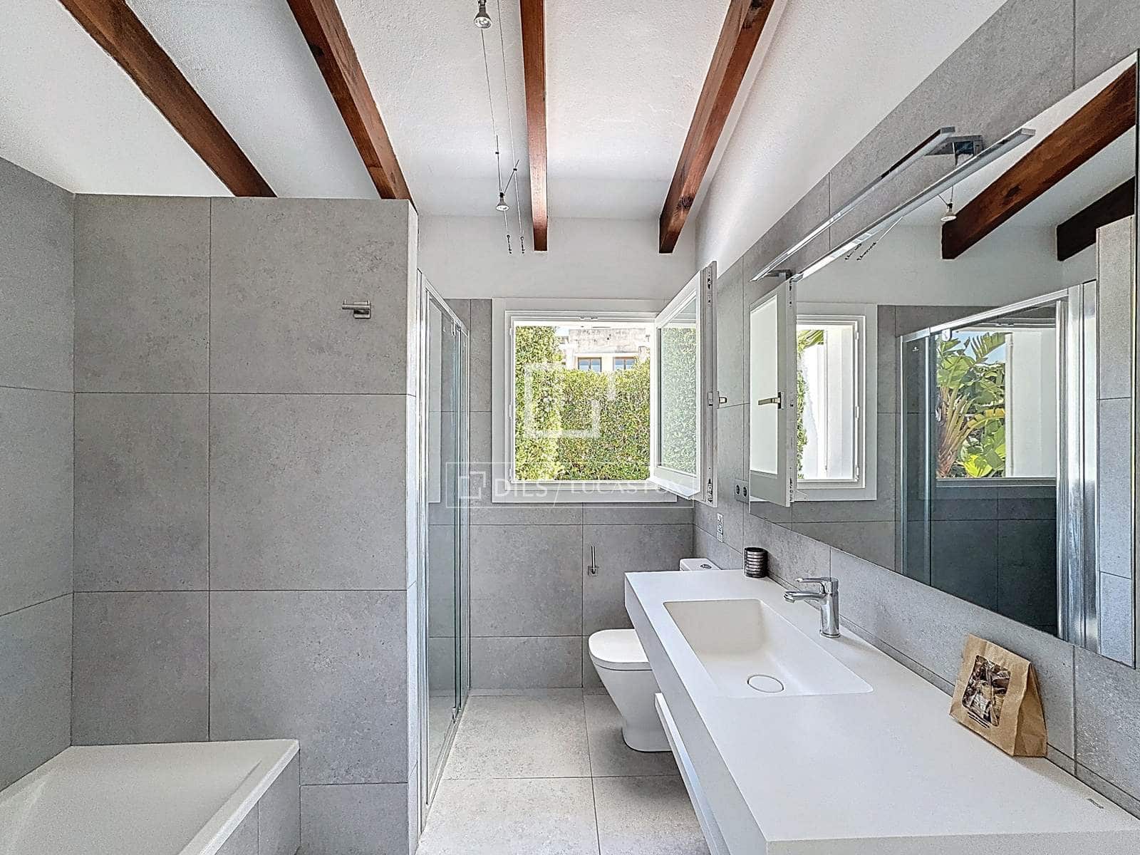 5 bedroom Villa for sale in San Luis / Sant Lluis with pool garage - € 1,990,000 (Ref: 9769926)