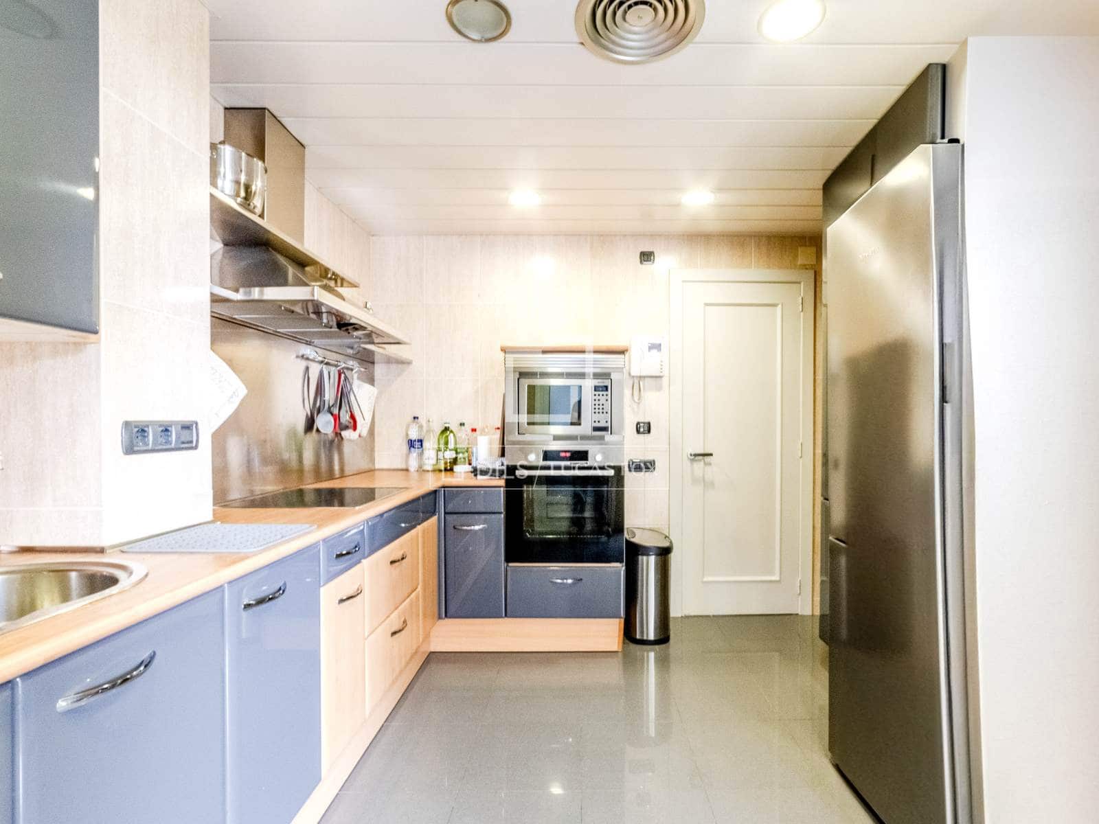 3 soverom Leilighet til salgs i Sitges med svømmebasseng garasje - € 1 100 000 (Ref: 9769928)