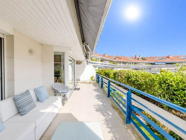 3 soverom Leilighet til salgs i Sitges med svømmebasseng garasje - € 1 100 000 (Ref: 9769928)