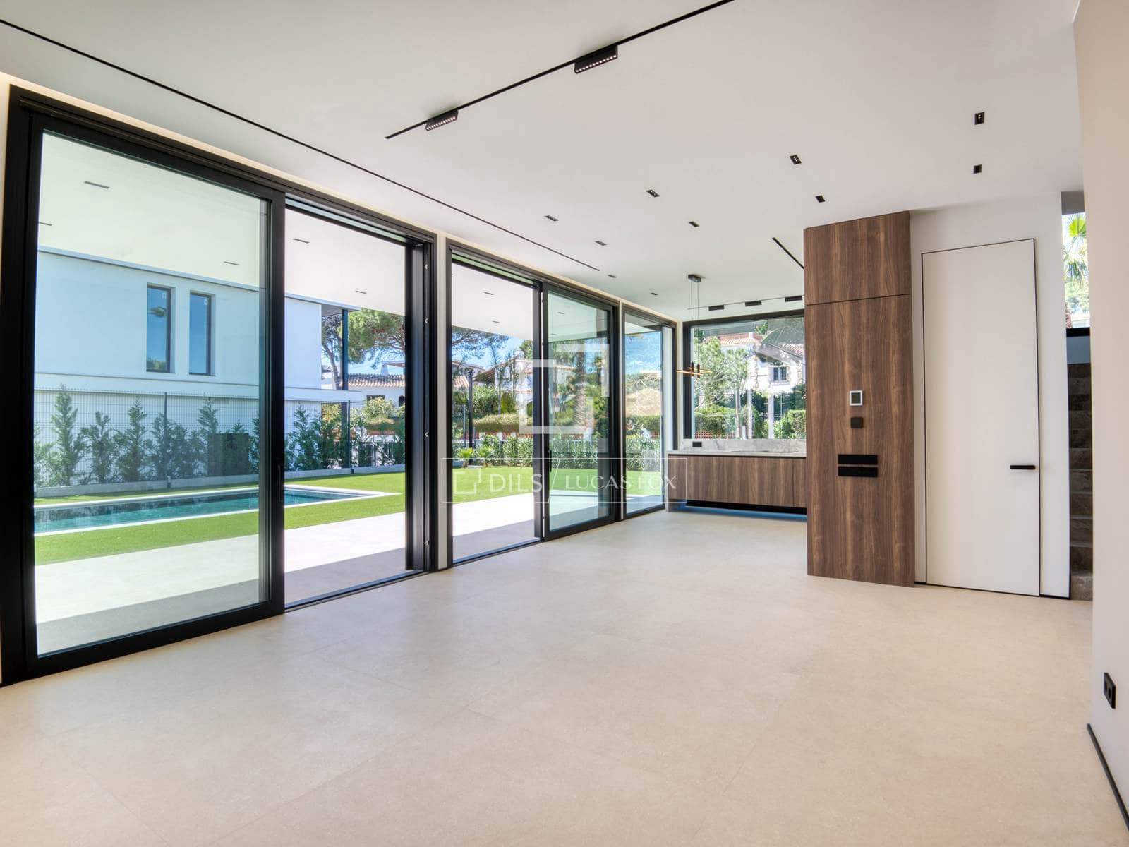 4 bedroom Villa for sale in Platja d'Aro with pool garage - € 2,300,000 (Ref: 9770047)