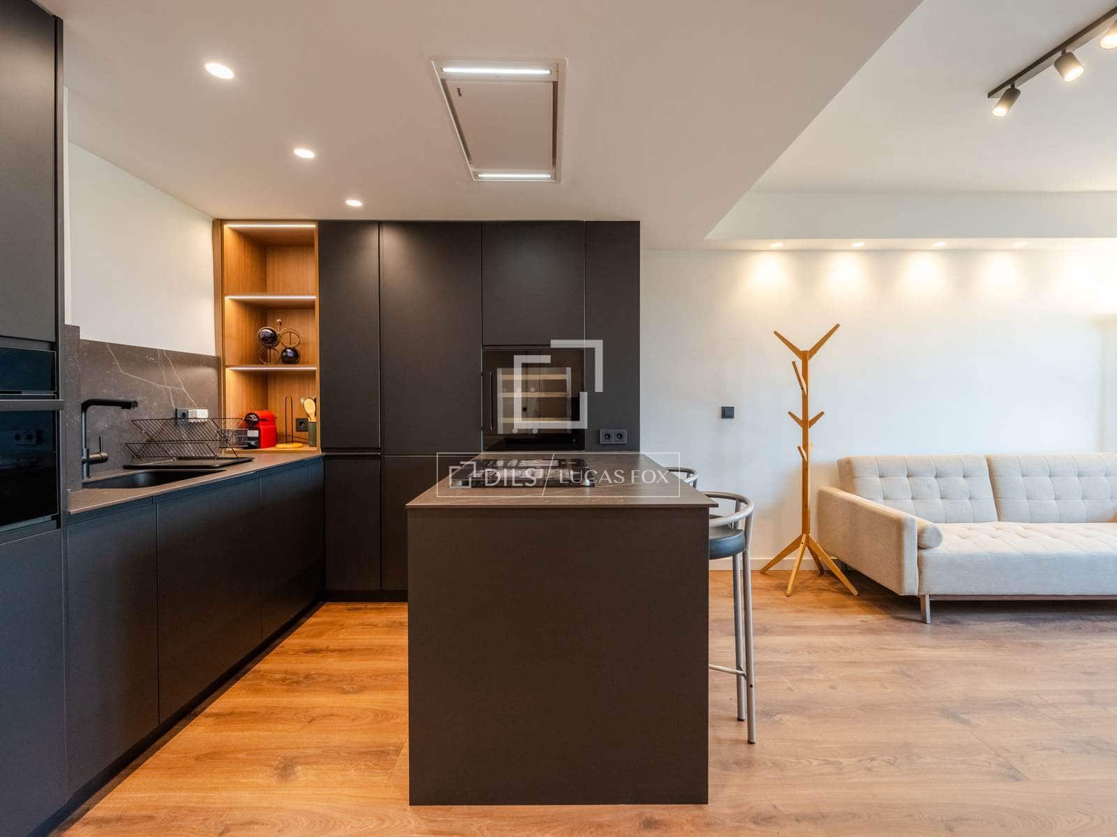 1 bedroom Apartment for rent in Valencia city with pool - € 1,800 (Ref: 9770877)