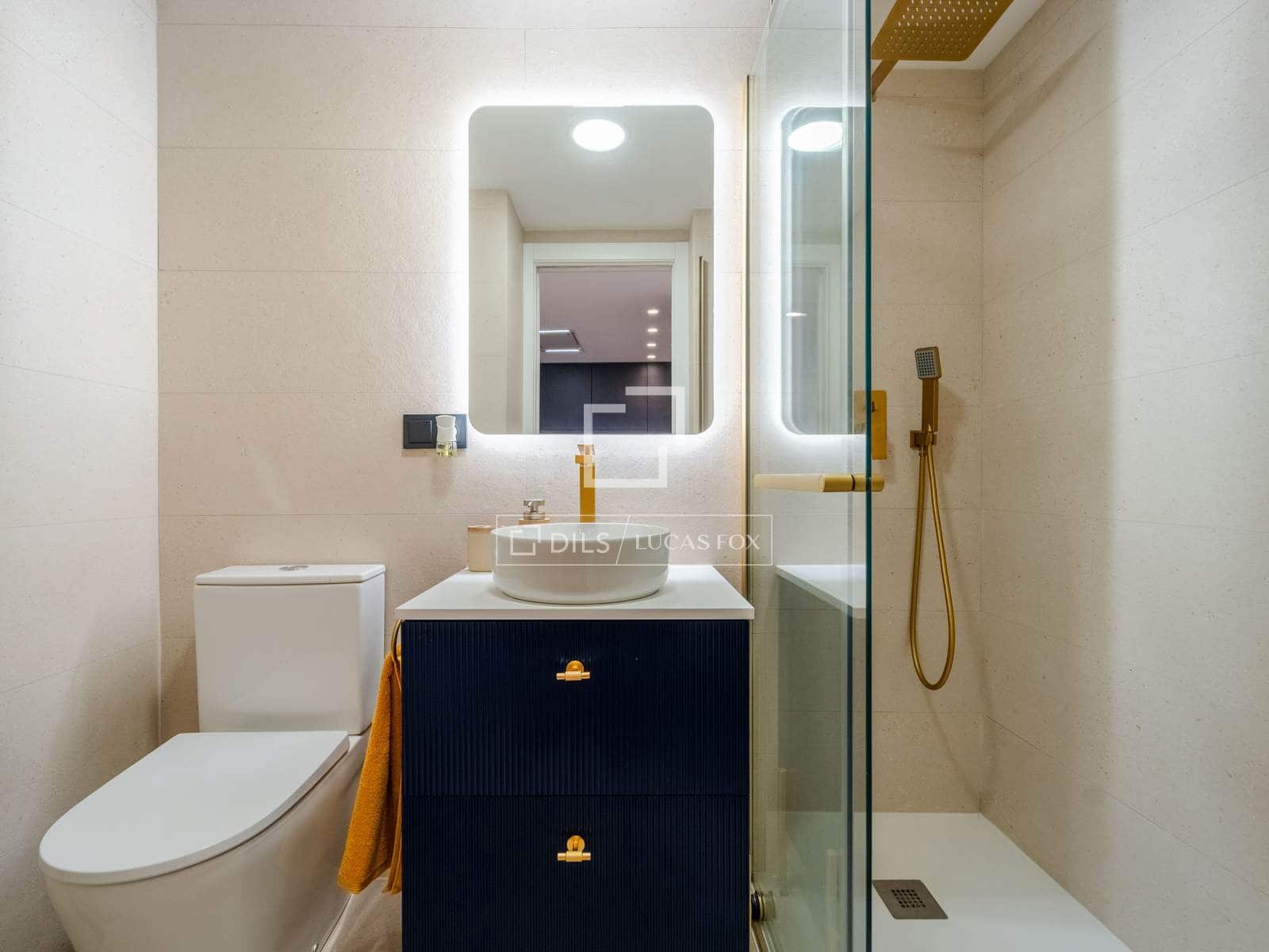 1 bedroom Apartment for rent in Valencia city with pool - € 1,800 (Ref: 9770877)