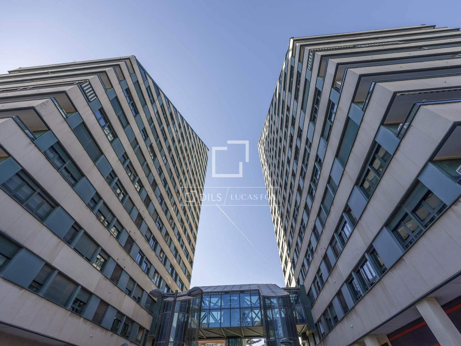 1 bedroom Apartment for rent in Valencia city with pool - € 1,800 (Ref: 9770877)