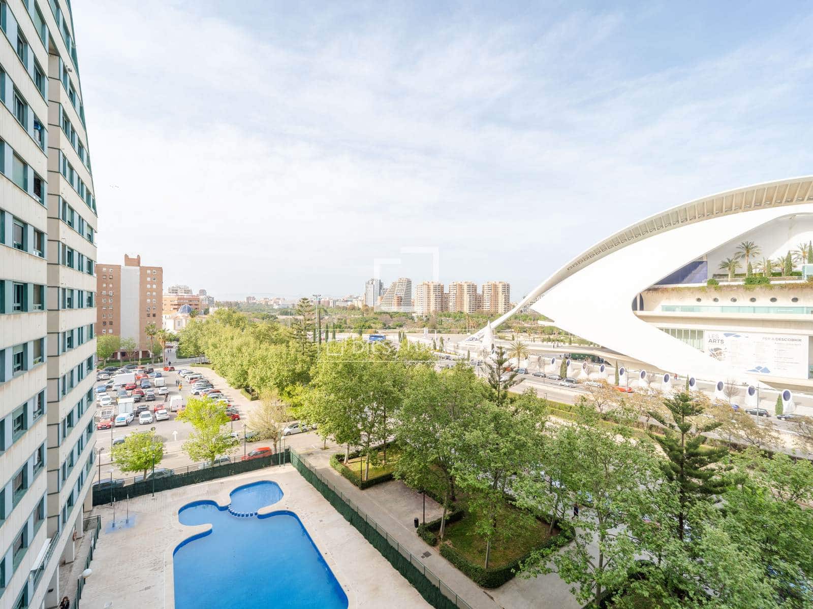 1 bedroom Apartment for rent in Valencia city with pool - € 1,800 (Ref: 9770877)