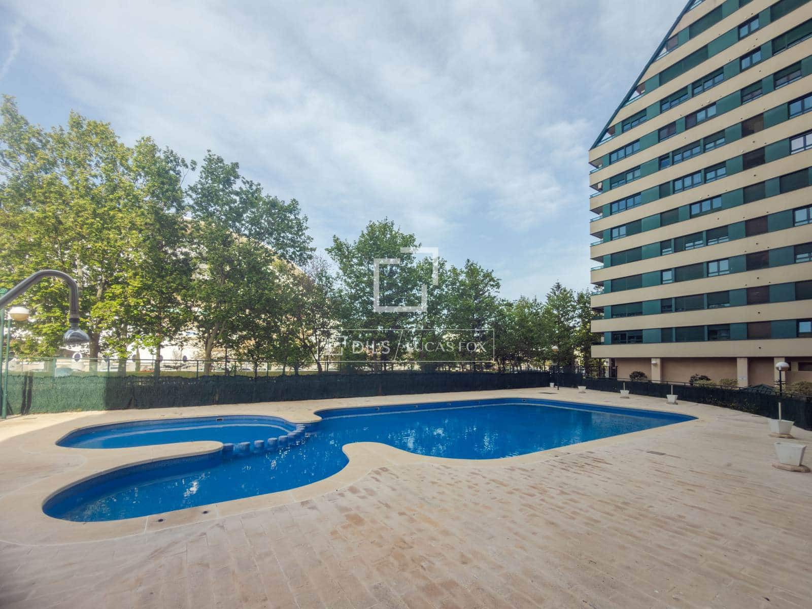 1 bedroom Apartment for rent in Valencia city with pool - € 1,800 (Ref: 9770877)