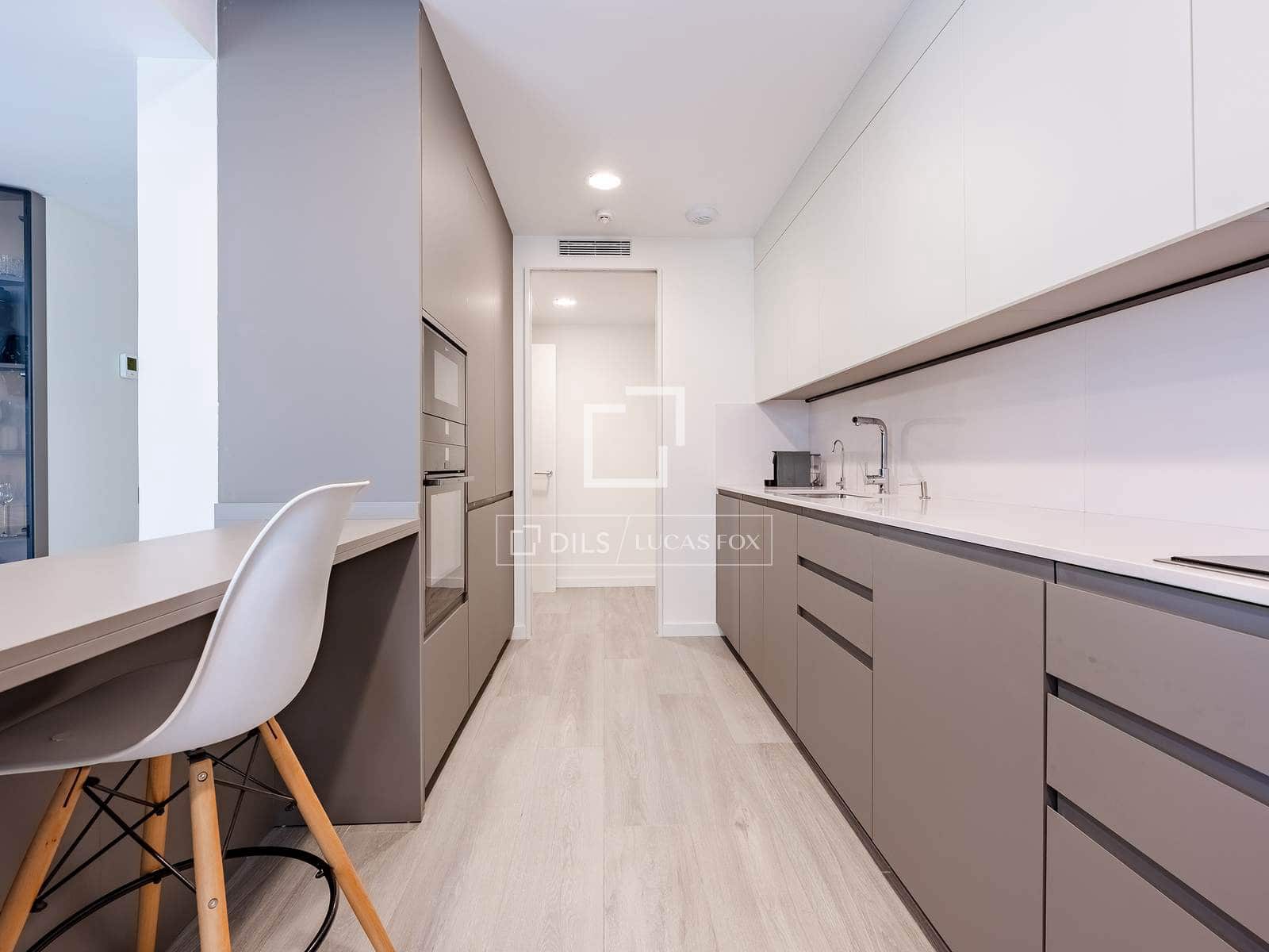 3 chambre Appartement à vendre à Esplugues de Llobregat avec piscine garage - 1 350 000 € (Ref: 9770964)