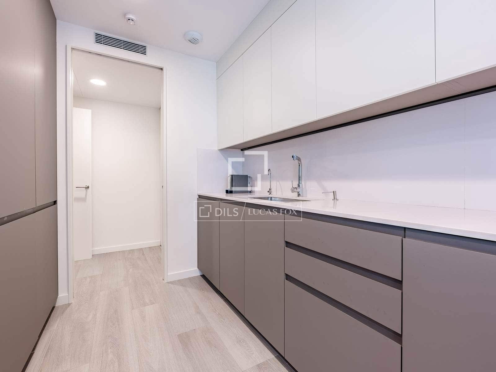 3 chambre Appartement à vendre à Esplugues de Llobregat avec piscine garage - 1 350 000 € (Ref: 9770964)