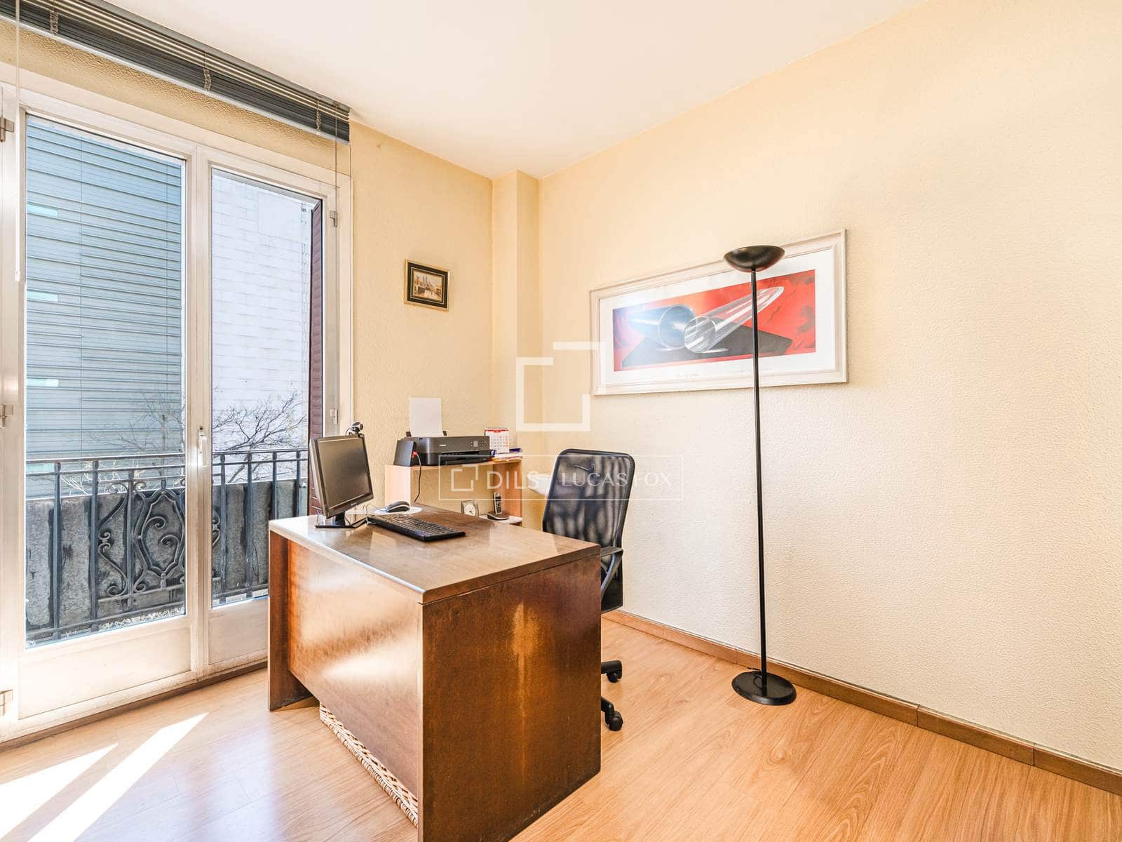 Apartamento de 3 habitaciones en Madrid ciudad en venta con garaje - 1.190.000 € (Ref: 9770965)