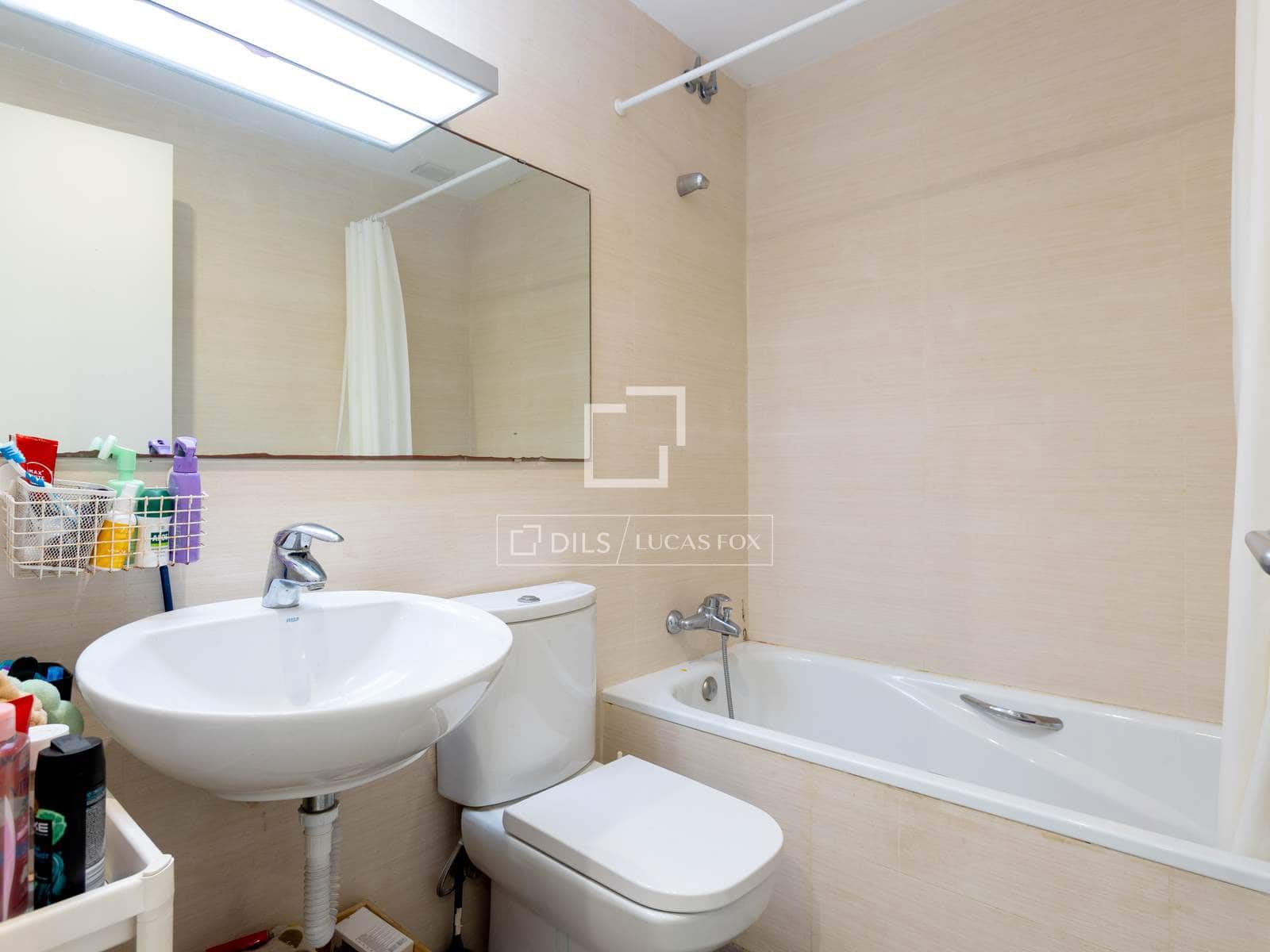 4 sypialnia Willa na sprzedaż w Sant Pol de Mar z basenem garażem - 535 000 € (Ref: 9771804)