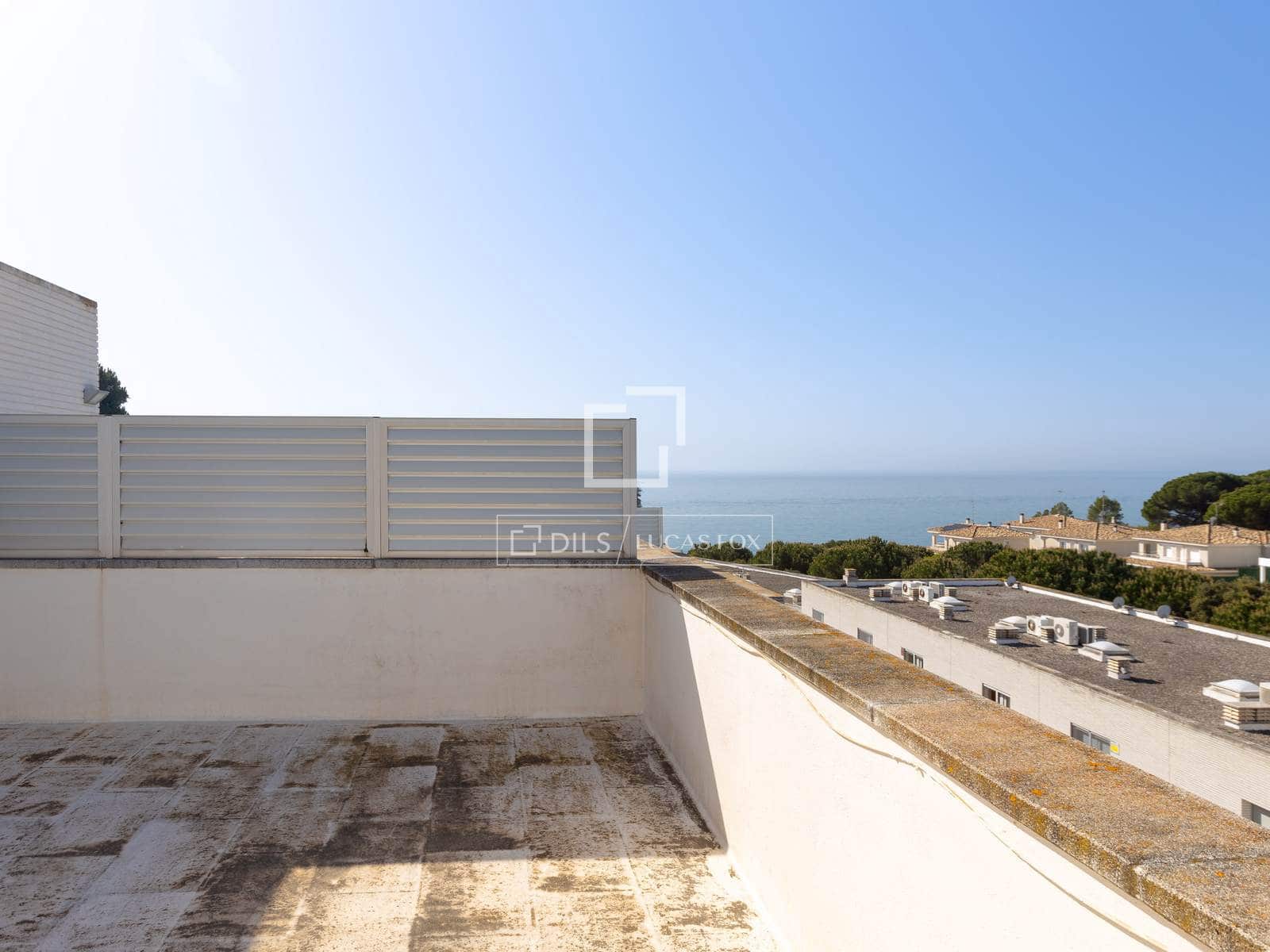 4 sypialnia Willa na sprzedaż w Sant Pol de Mar z basenem garażem - 535 000 € (Ref: 9771804)