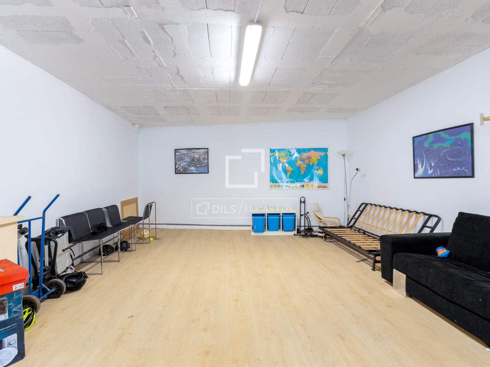 4 sypialnia Willa na sprzedaż w Sant Pol de Mar z basenem garażem - 535 000 € (Ref: 9771804)