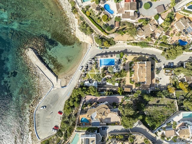 11 chambre Villa/Maison à vendre à Benissa avec piscine garage - 5 500 000 € (Ref: 9771974)