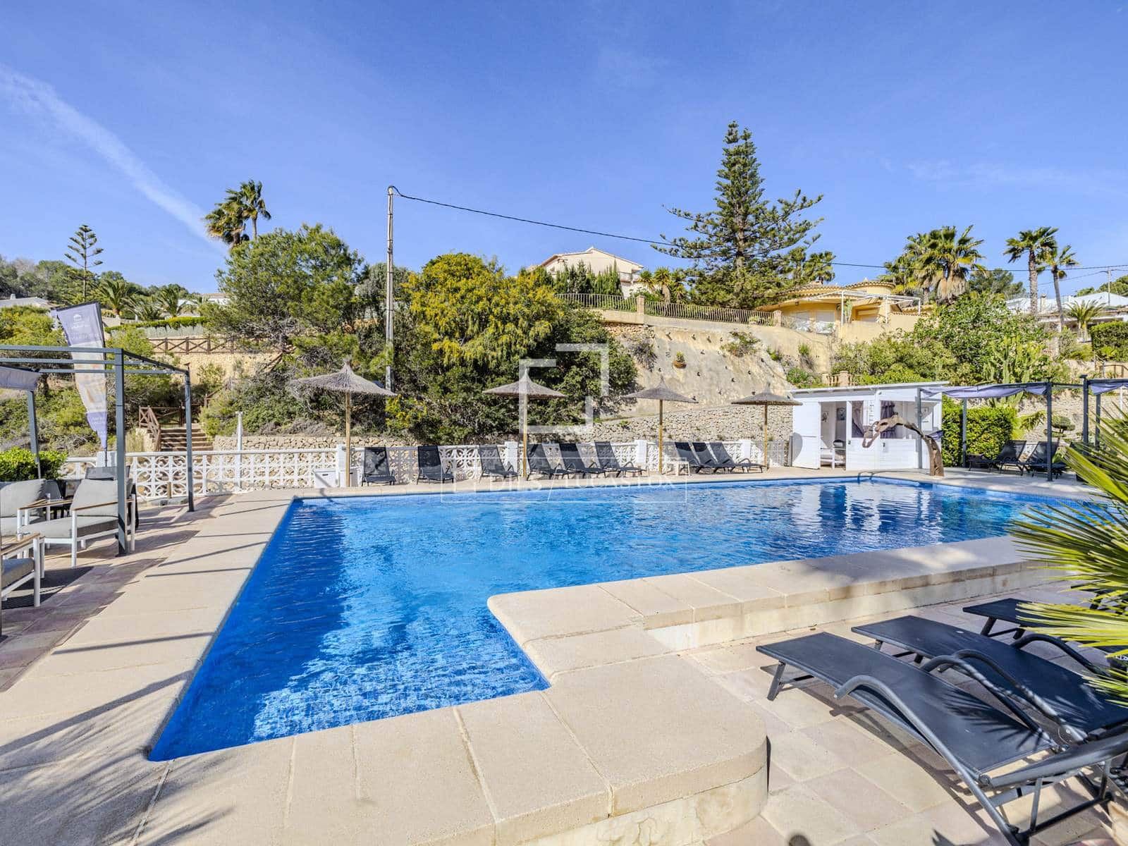 11 chambre Villa/Maison à vendre à Benissa avec piscine garage - 5 500 000 € (Ref: 9771974)