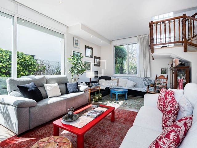 4 soveværelse Villa til salg i Castelldefels med garage - € 1.390.000 (Ref: 9772427)