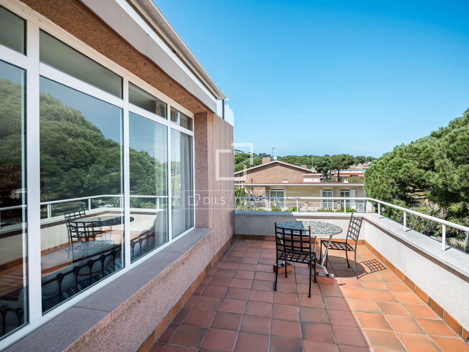 4 slaapkamer Villa te koop in Castelldefels met garage - € 1.390.000 (Ref: 9772427)