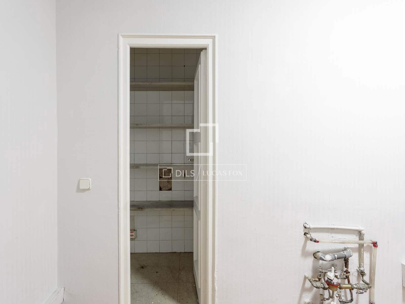 6 soverom Leilighet til leie i Madrid by - € 4 200 (Ref: 9773410)