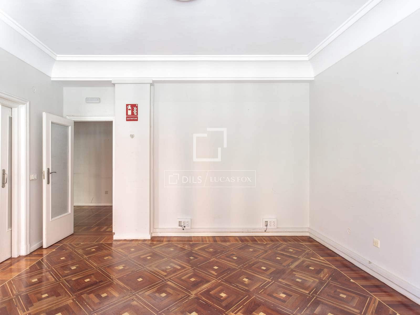 6 soverom Leilighet til leie i Madrid by - € 4 200 (Ref: 9773410)