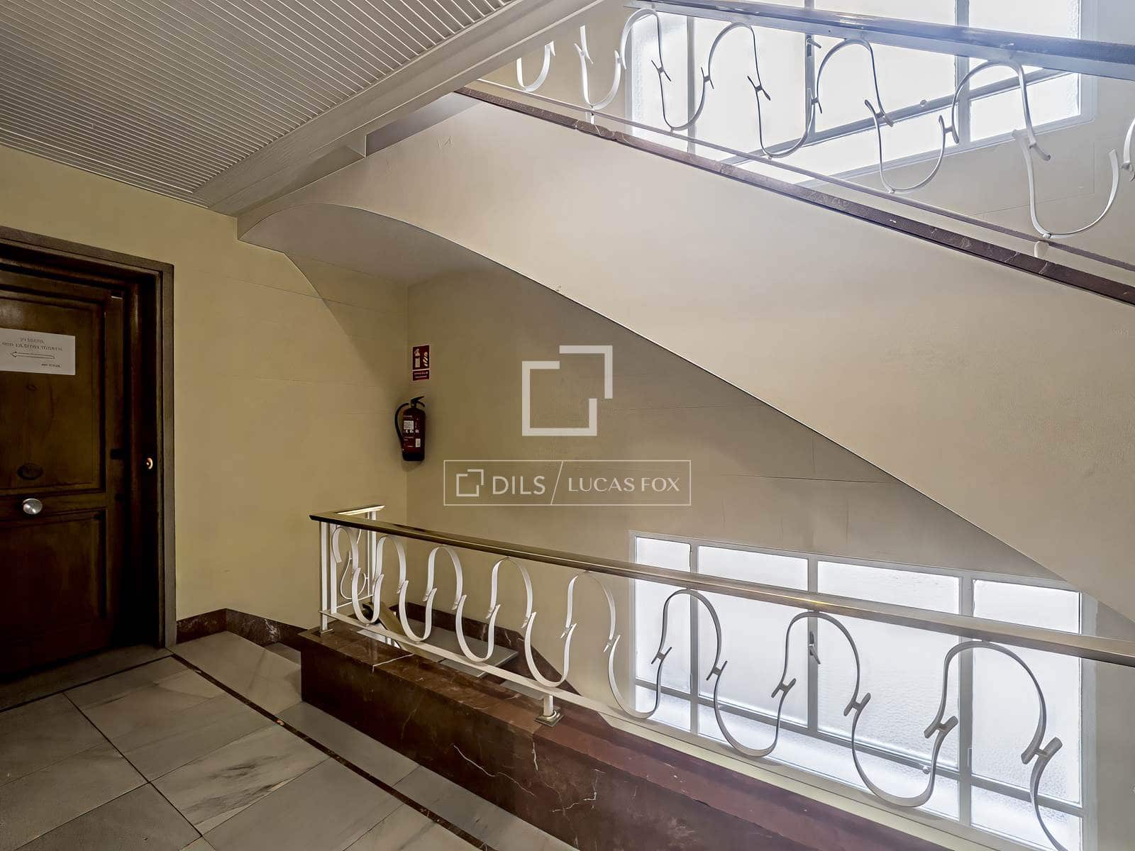 6 soverom Leilighet til leie i Madrid by - € 4 200 (Ref: 9773410)