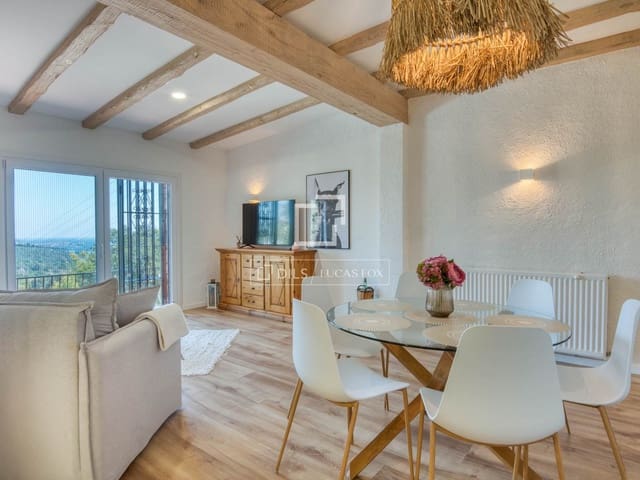 Chalet de 3 habitaciones en Castell-Platja d'Aro en venta con garaje - 585.000 € (Ref: 9773411)