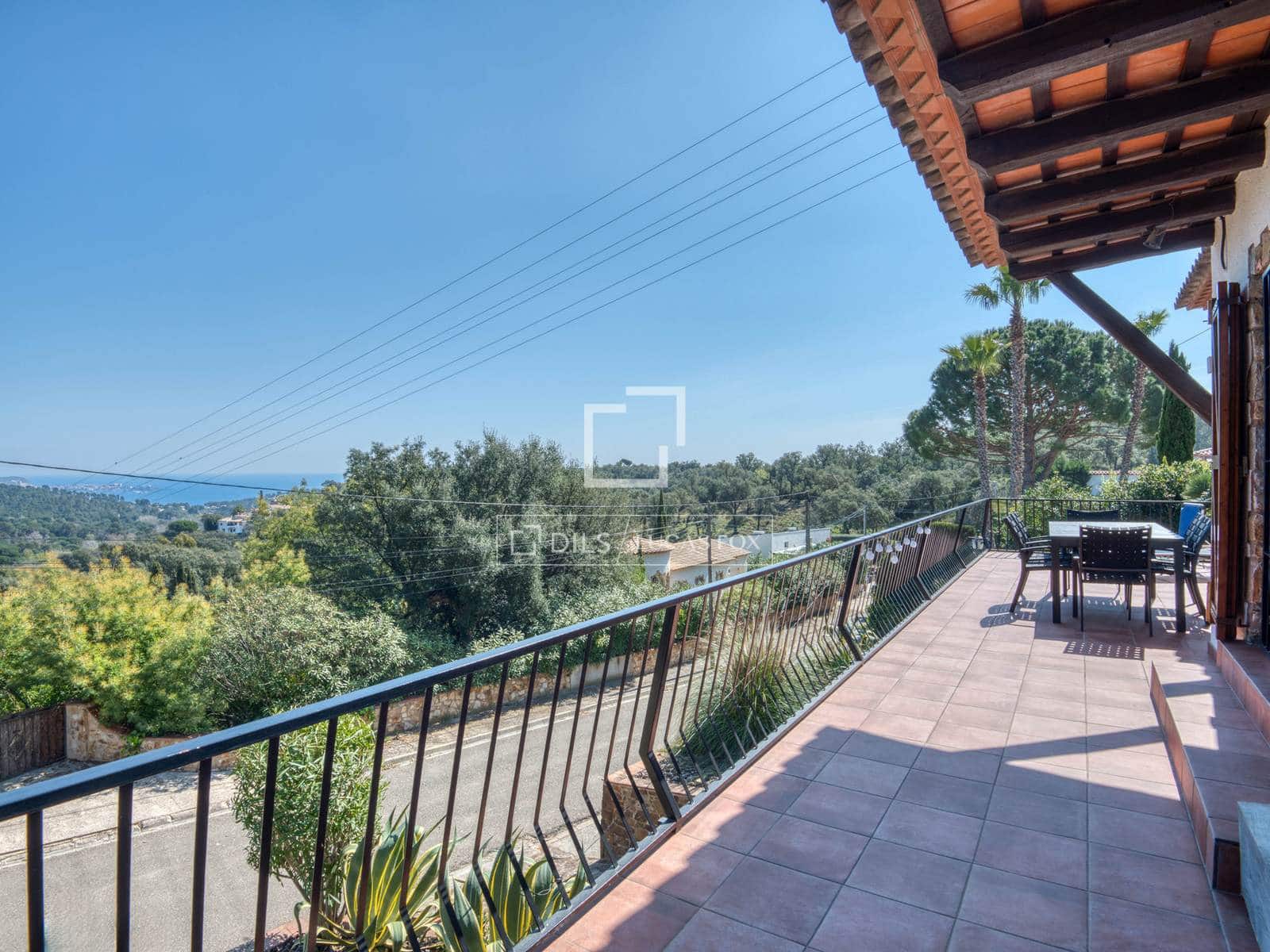 Chalet de 3 habitaciones en Castell-Platja d'Aro en venta con garaje - 585.000 € (Ref: 9773411)