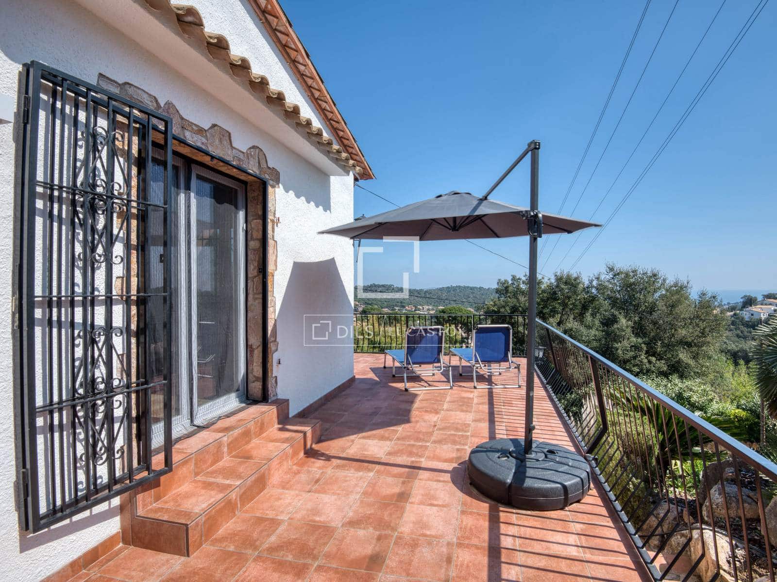 Chalet de 3 habitaciones en Castell-Platja d'Aro en venta con garaje - 585.000 € (Ref: 9773411)