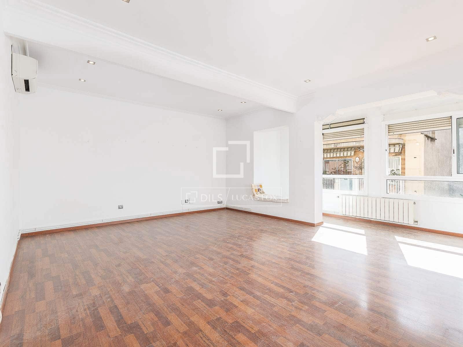 3 soverom Leilighet til salgs i Barcelona by - € 895 000 (Ref: 9775873)