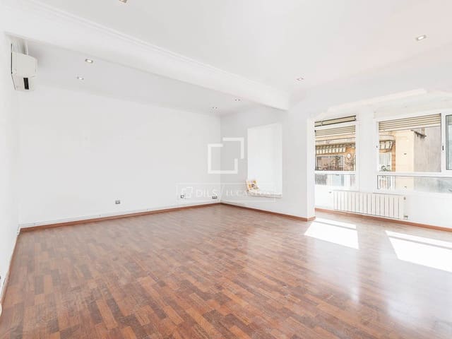 3 soverom Leilighet til salgs i Barcelona by - € 895 000 (Ref: 9775873)