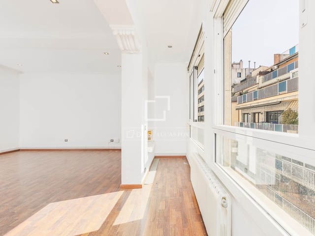 3 soverom Leilighet til salgs i Barcelona by - € 895 000 (Ref: 9775873)