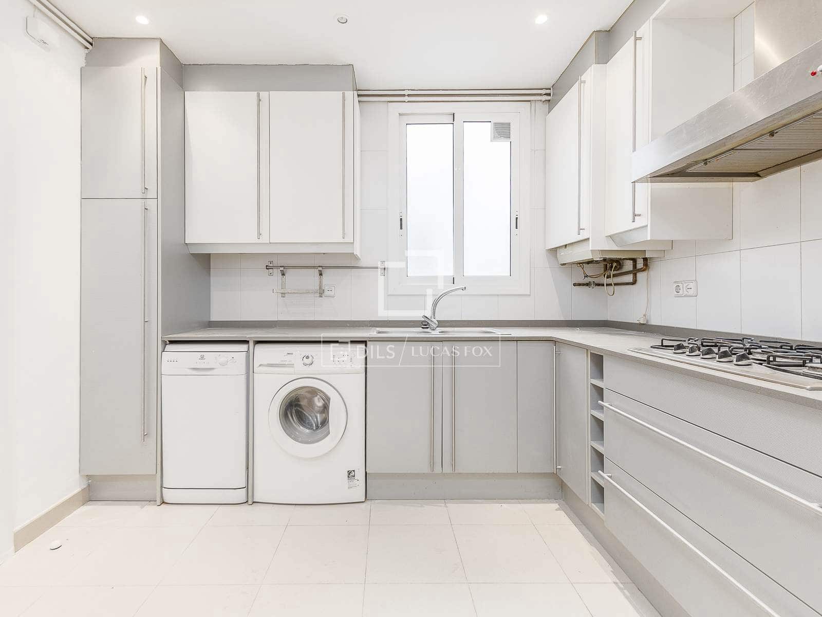 3 soverom Leilighet til salgs i Barcelona by - € 895 000 (Ref: 9775873)