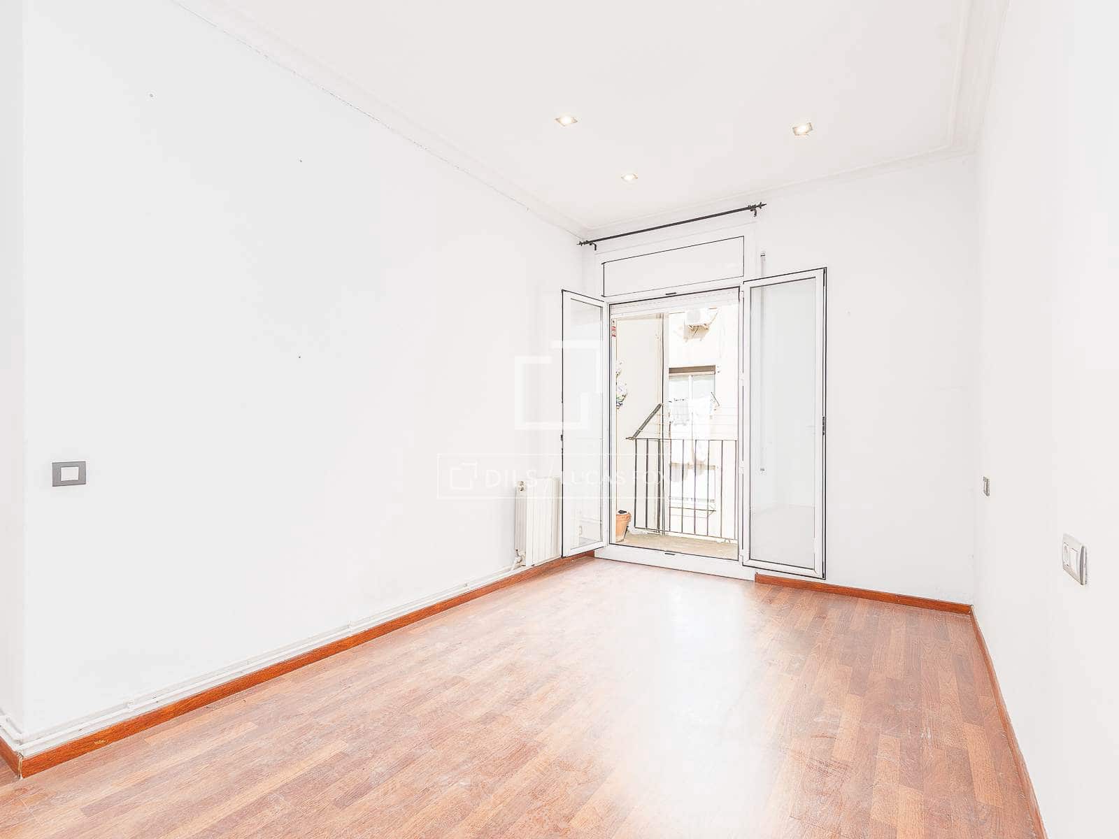 3 soverom Leilighet til salgs i Barcelona by - € 895 000 (Ref: 9775873)
