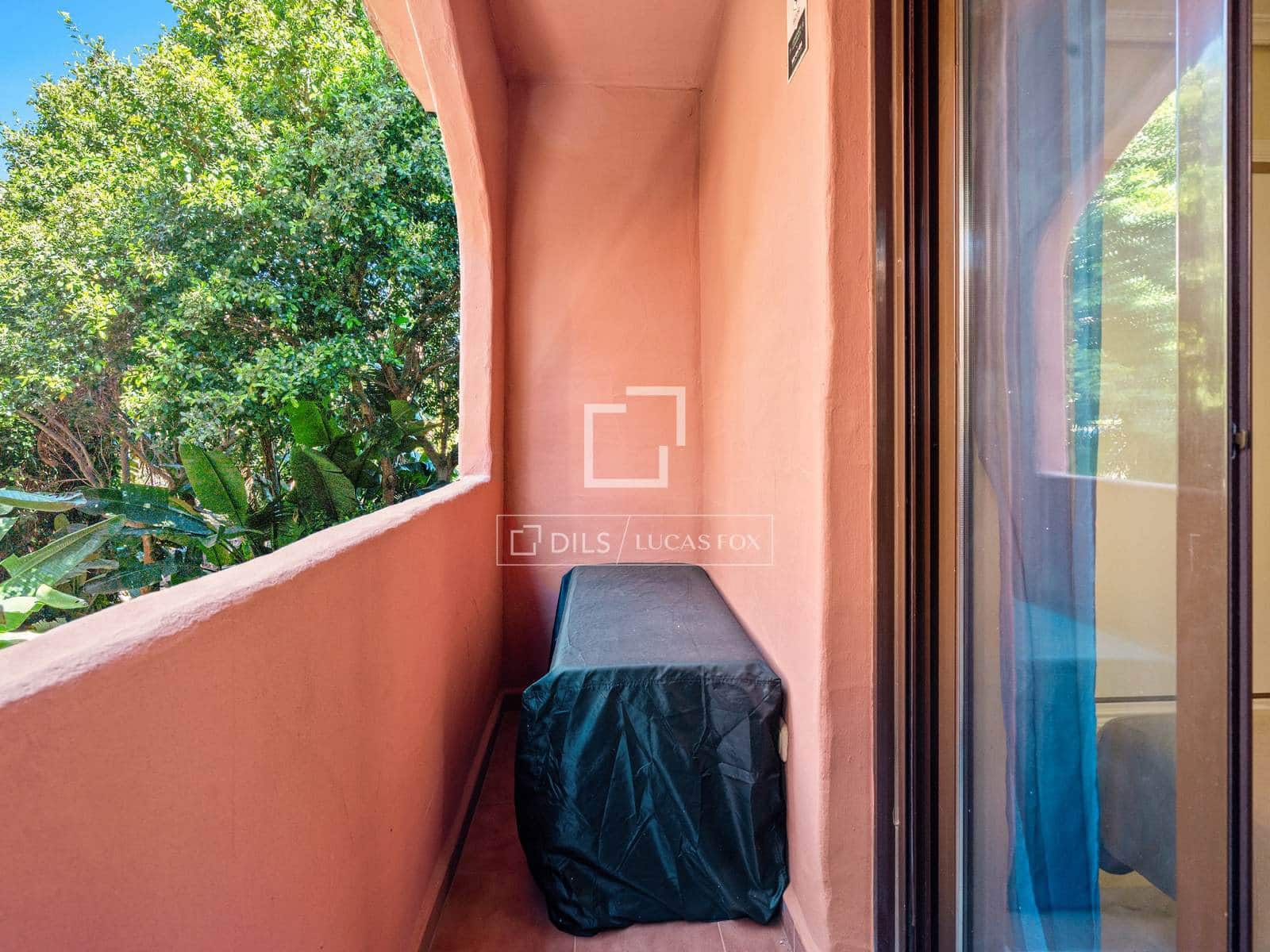 2 bedroom Apartment for sale in Casares with pool garage - € 359,000 (Ref: 9777083)