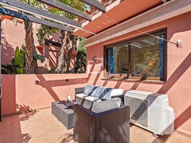 2 soveværelse Lejlighed til salg i Casares med swimmingpool garage - € 359.000 (Ref: 9777083)