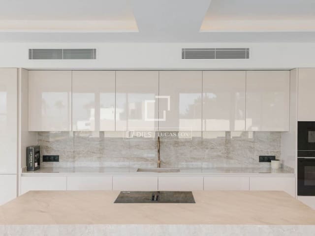 3 bedroom Villa for sale in Palma de Mallorca with pool garage - € 2,400,000 (Ref: 9777084)