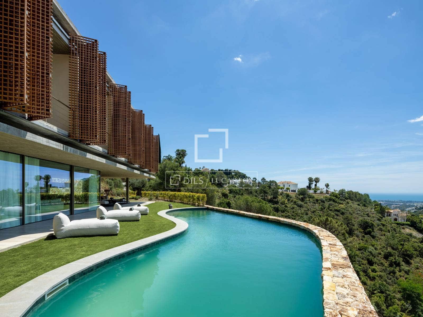 7 soverom Villa til salgs i Benahavis med svømmebasseng garasje - € 10 800 000 (Ref: 9777085)