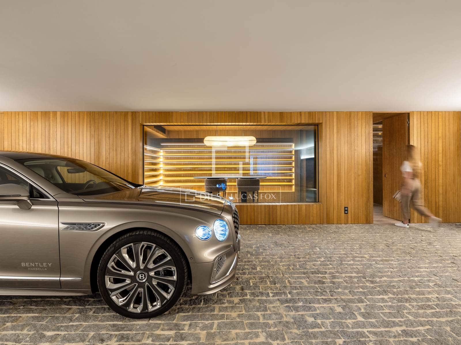 7 soverom Villa til salgs i Benahavis med svømmebasseng garasje - € 10 800 000 (Ref: 9777085)