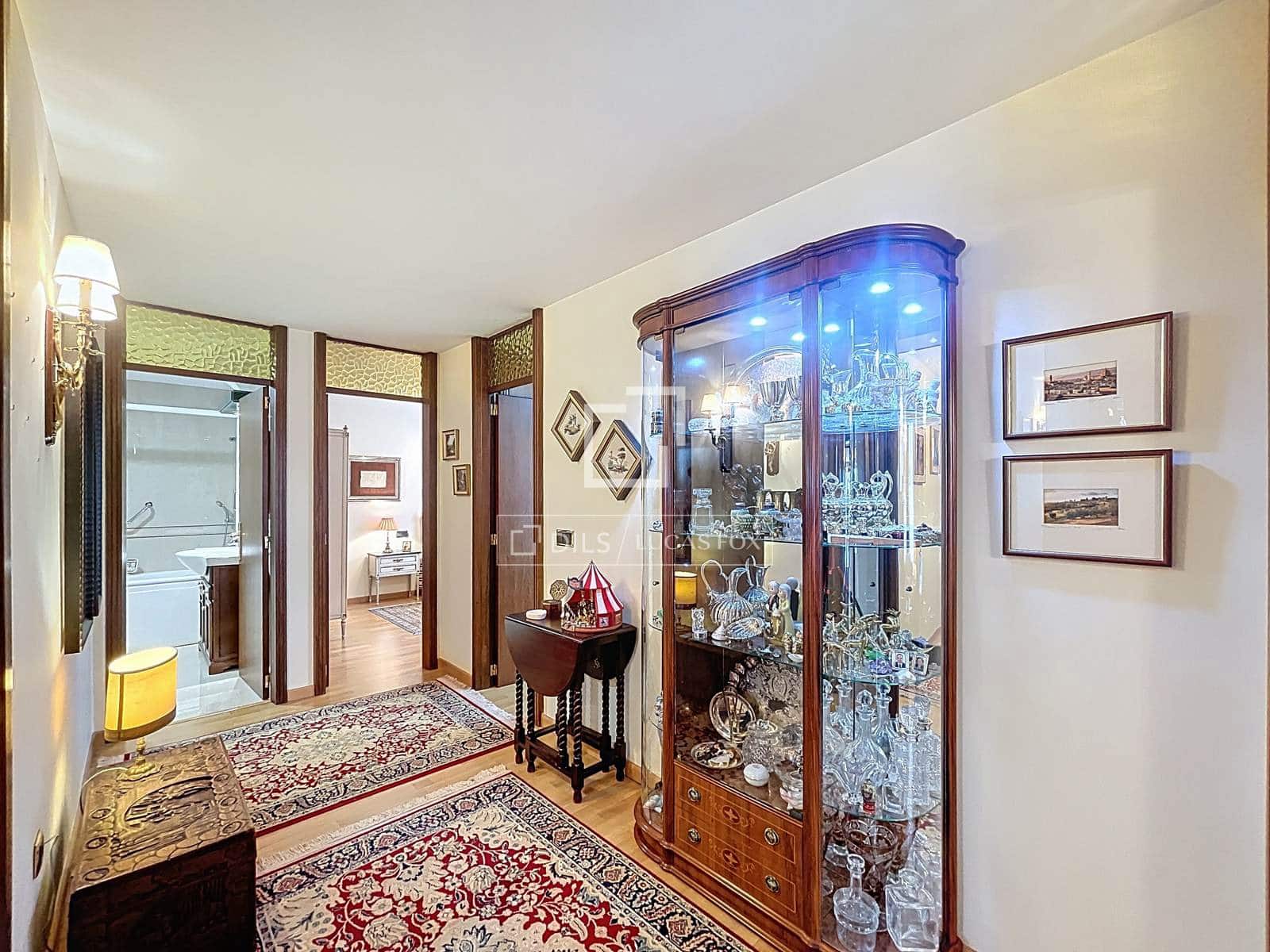 5 quarto Apartamento para venda em Alicante cidade - 1 200 000 € (Ref: 9777228)