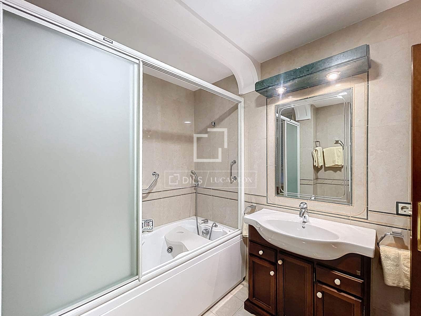 5 quarto Apartamento para venda em Alicante cidade - 1 200 000 € (Ref: 9777228)