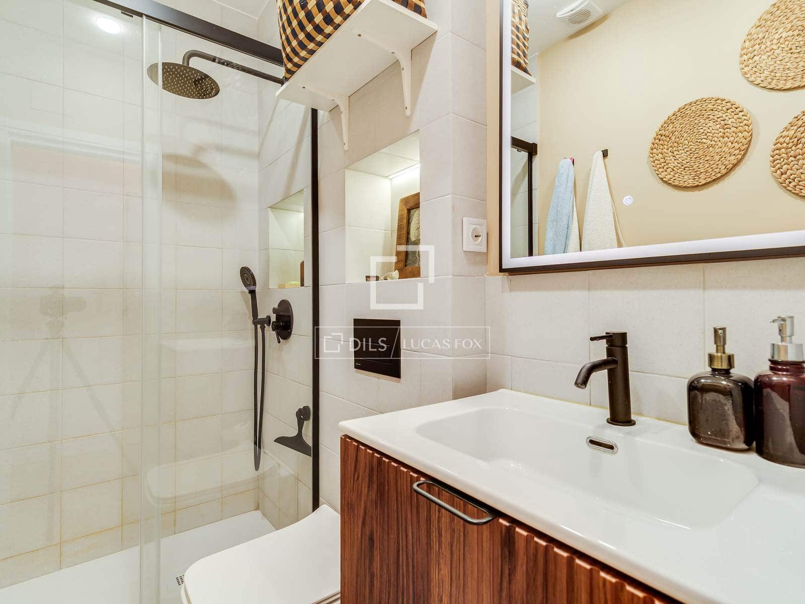 2 chambre Appartement à vendre à Barcelone ville - 449 000 € (Ref: 9777229)