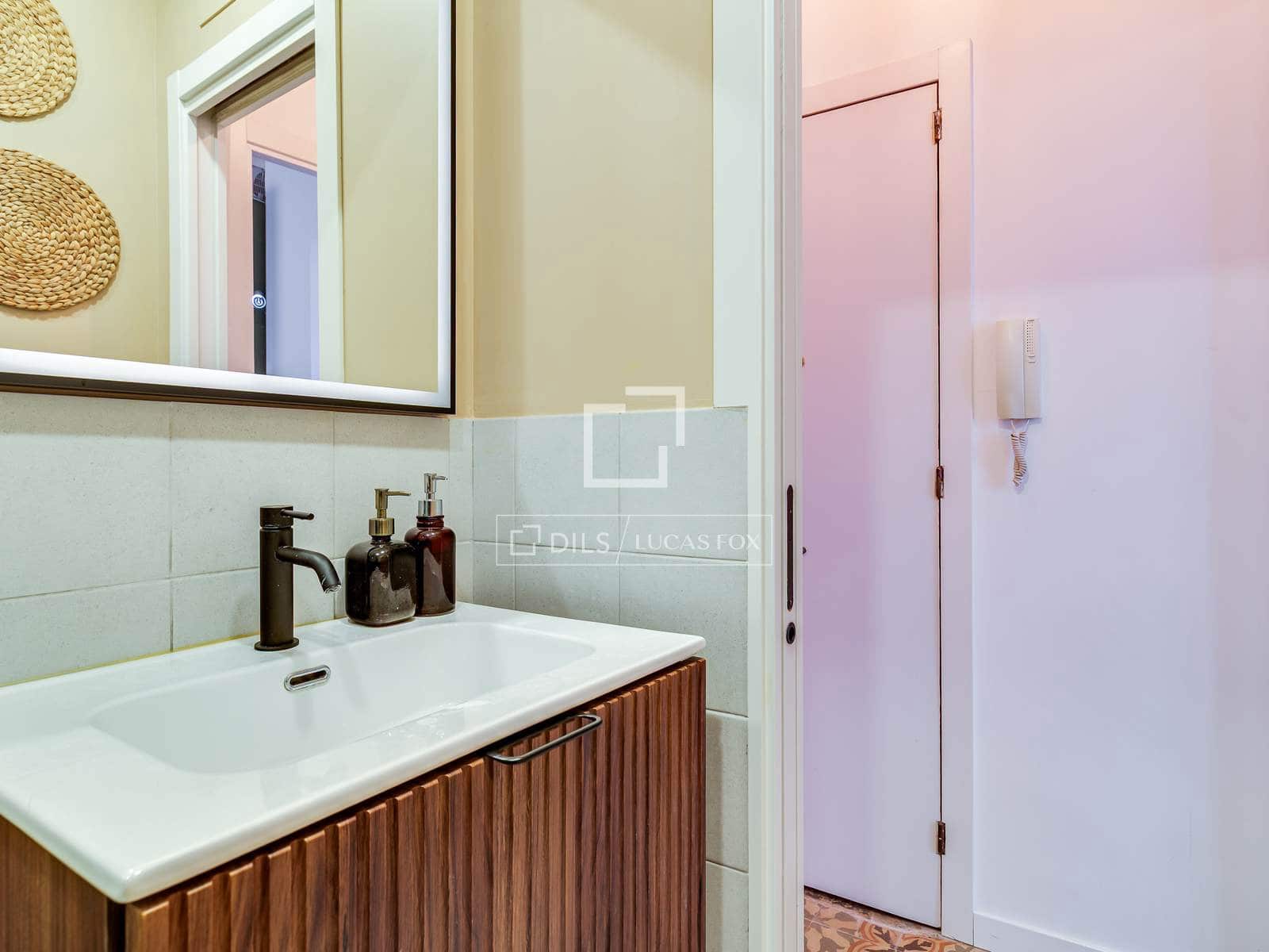 2 chambre Appartement à vendre à Barcelone ville - 449 000 € (Ref: 9777229)