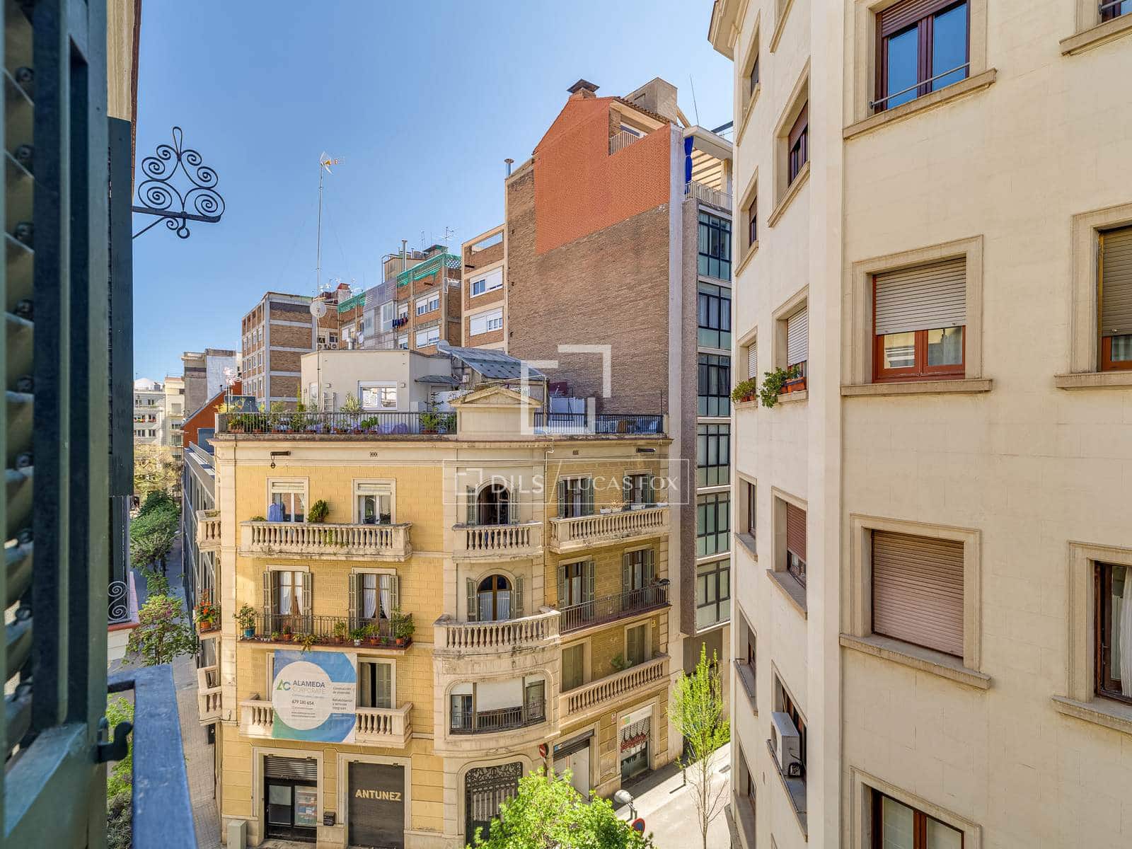 2 chambre Appartement à vendre à Barcelone ville - 449 000 € (Ref: 9777229)